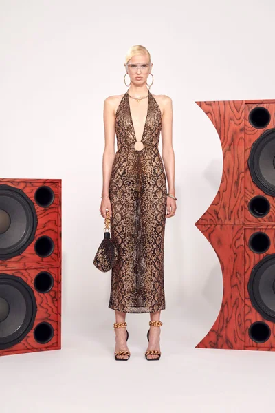 Look 17